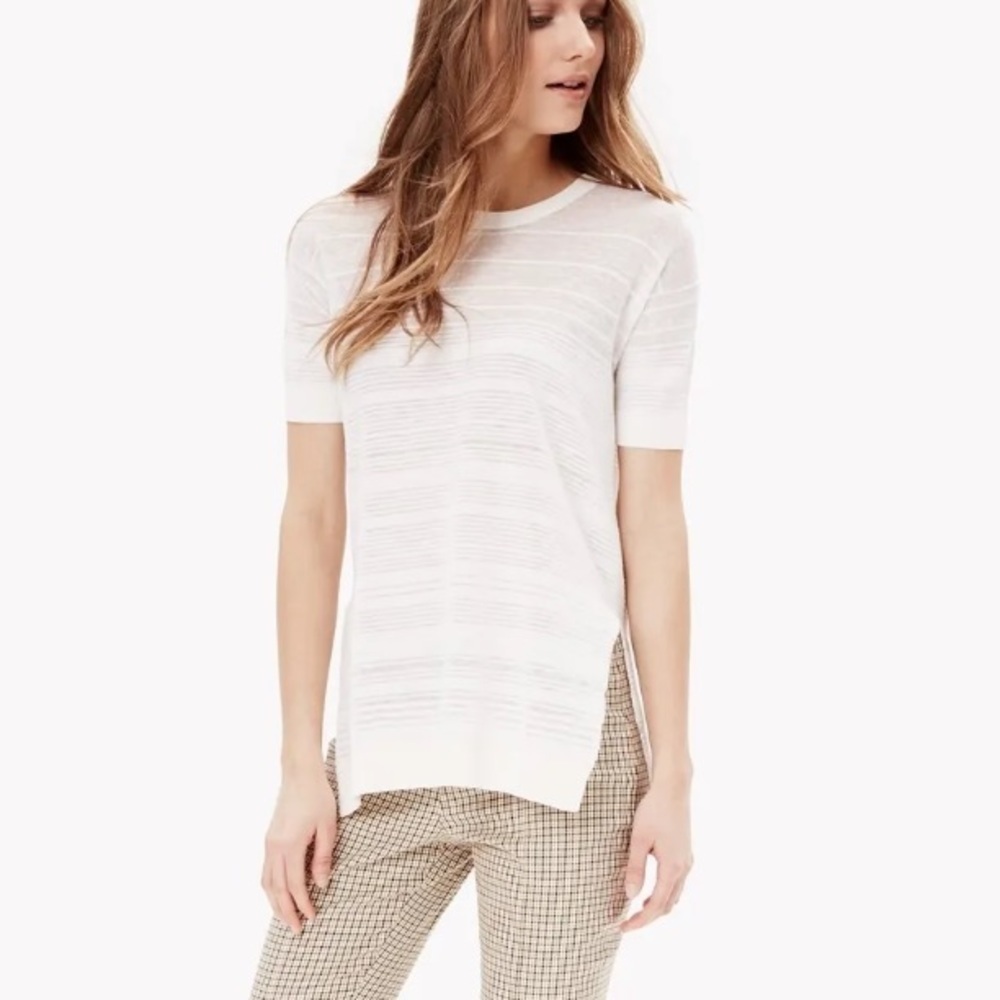 Theory “Hilson” Short Sleeve Linen Blend Top/Sweater